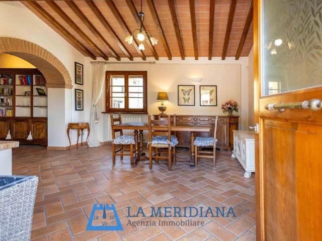 Villa Indipendente in vendita a Lamporecchio, Toscana