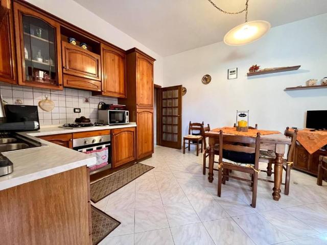 Villa Indipendente in vendita a Lamporecchio, Toscana