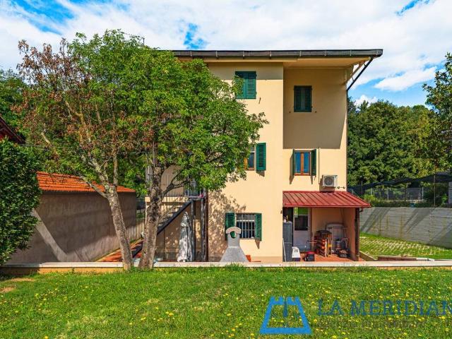 Villa Indipendente in vendita a Lamporecchio, Pistoia