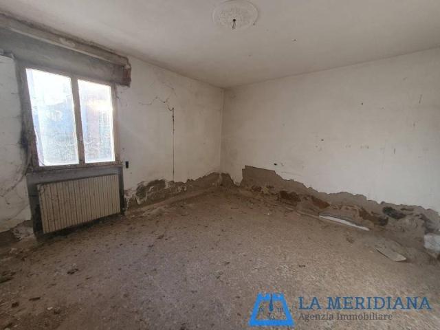 Villa Indipendente in vendita a Lamporecchio, Toscana
