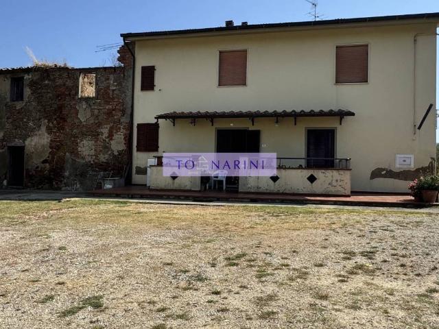 Villa Indipendente in vendita a Lamporecchio, Mastromarco