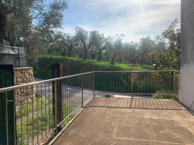 Villa Indipendente in vendita a Lamporecchio, Toscana
