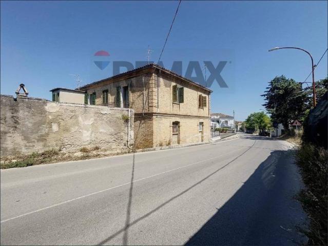 Villa Indipendente in vendita a Santa Liberata, Lanciano