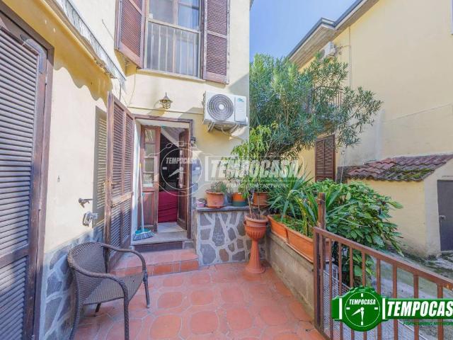 Villa Indipendente in vendita a Landriano, Lombardia