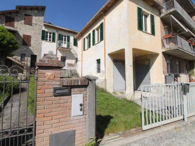 Villa Indipendente in vendita a Langhirano, Reggio Emilia