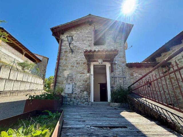 Villa Indipendente in vendita a Langhirano, Reggio Emilia