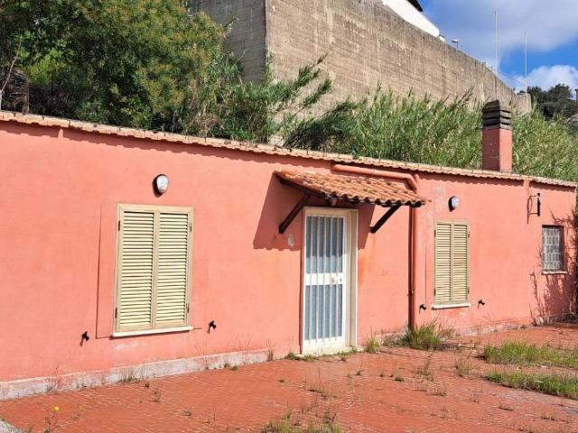 Villa Indipendente in vendita a Roma Capitale, Lazio