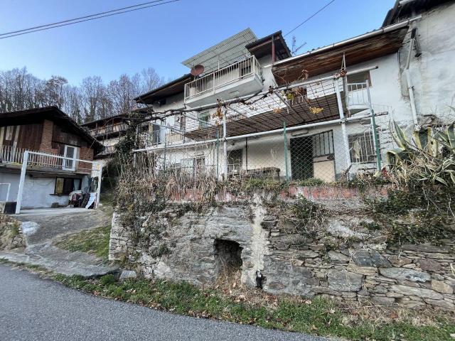 Villa Indipendente in vendita a Unione Montana di Comuni delle Valli di Lanzo, Ceronda e Casternone, Piemonte