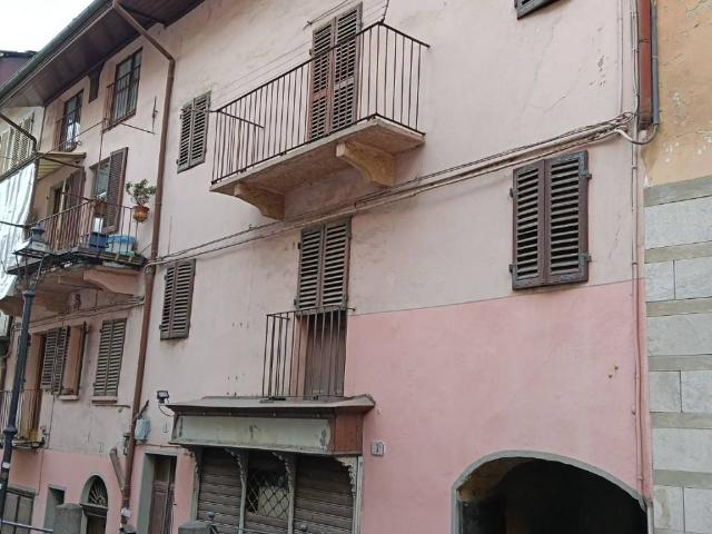 Villa Indipendente in vendita a Unione Montana di Comuni delle Valli di Lanzo, Ceronda e Casternone, Piemonte