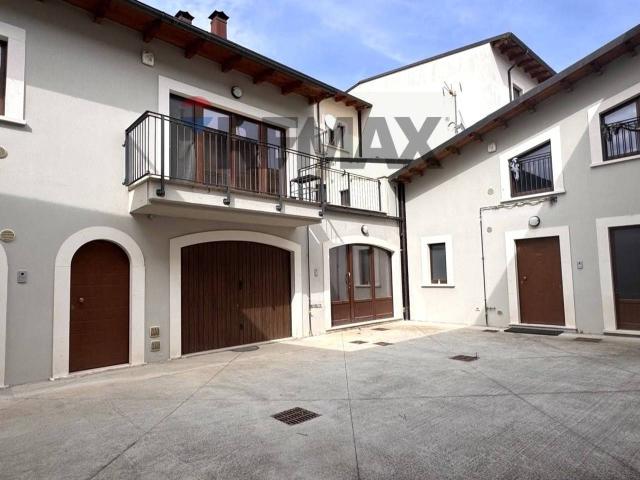 Villa Indipendente in vendita a Tornimparte, Abruzzo