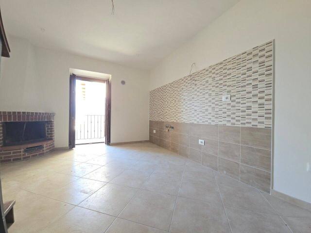 Villa Indipendente in vendita a Pianola, L'Aquila