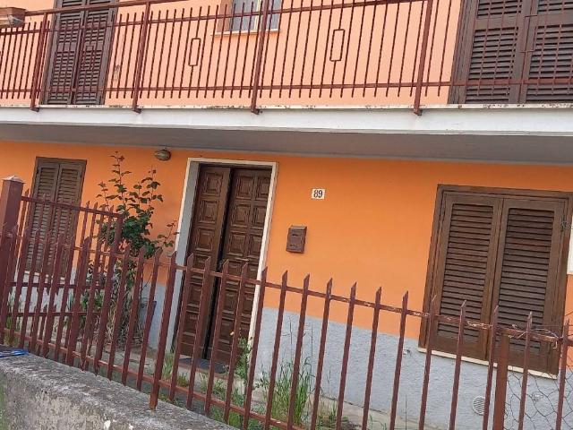 Villa Indipendente in vendita a Tornimparte