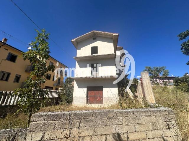 Villa Indipendente in vendita a Torretta, Tornimparte