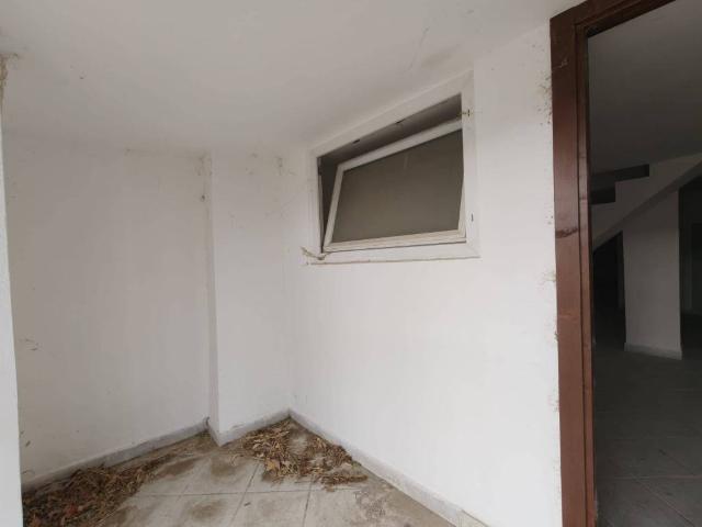 Villa Indipendente in vendita a Tornimparte, Abruzzo
