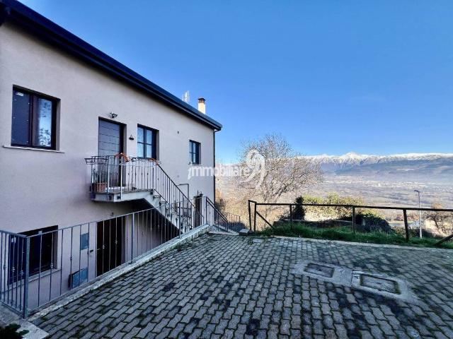 Villa Indipendente in vendita a Sant'Angelo, Tornimparte