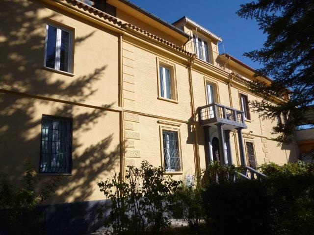 Villa Indipendente in vendita a Pizzoli, Abruzzo