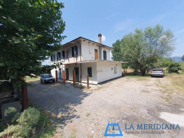 Villa Indipendente in vendita a Larciano, Larciano - Castello