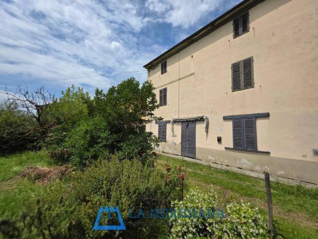 Villa Indipendente in vendita a Larciano, Toscana