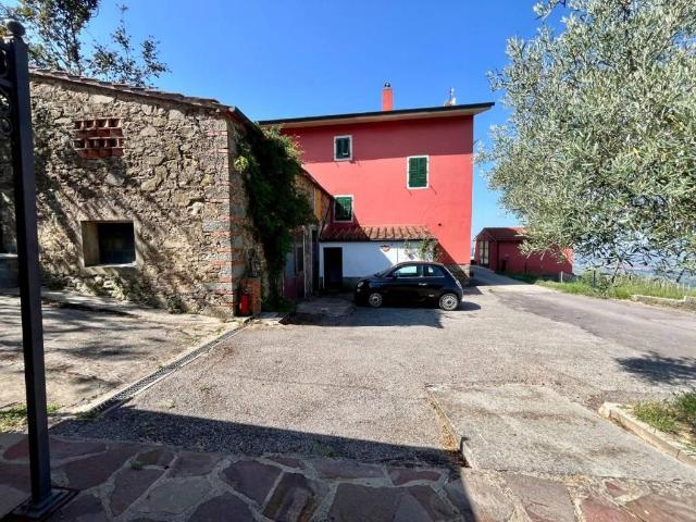 Villa Indipendente in vendita a Larciano, Larciano - Castello