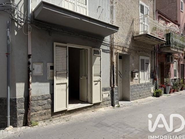 Villa Indipendente in vendita a Lascari, Sicilia