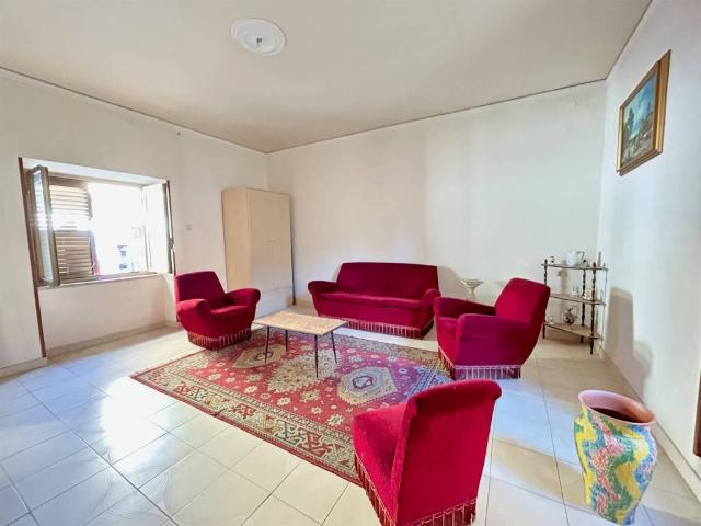Villa Indipendente in vendita a Lascari, Sicilia