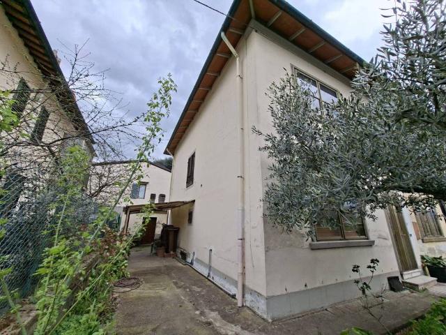 Villa Indipendente in vendita a San Martino a Gangalandi, Lastra A Signa