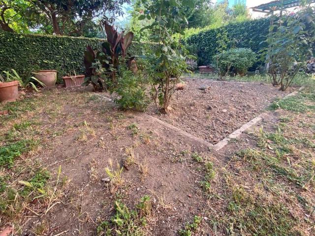Villa Indipendente in vendita a Lastra A Signa, Toscana