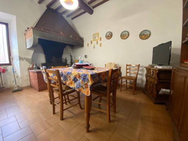 Villa Indipendente in vendita a Lastra A Signa, Toscana