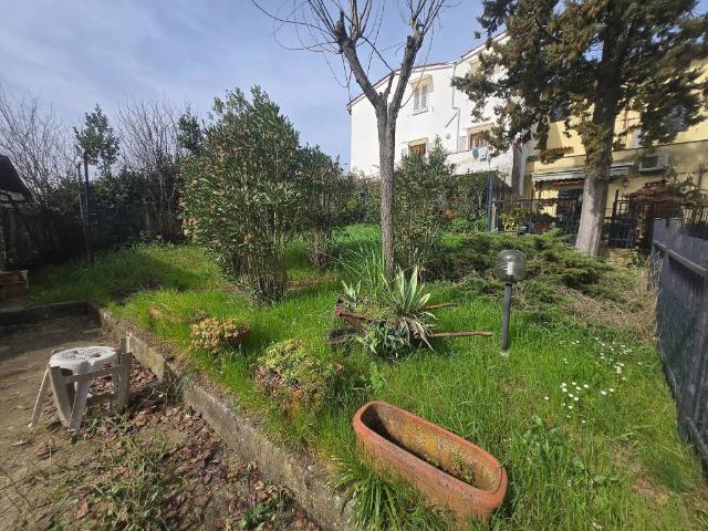 Villa Indipendente in vendita a Lastra A Signa, Toscana