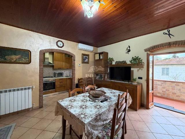 Villa Indipendente in vendita a Lastra A Signa, Toscana