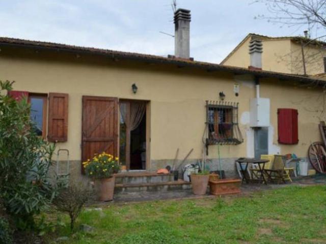 Villa Indipendente in vendita a Lastra A Signa, Toscana