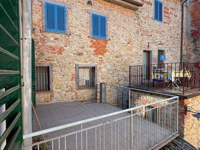 Villa Indipendente in vendita a Laterina Pergine Valdarno, Pergine Valdarno