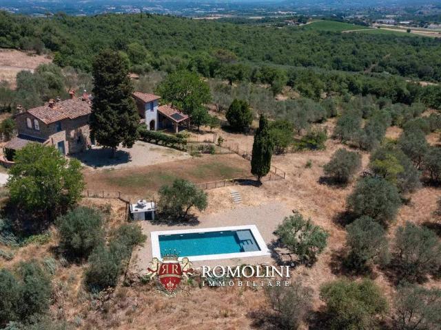 Villa Indipendente in vendita a Laterina Pergine Valdarno, Pergine Valdarno