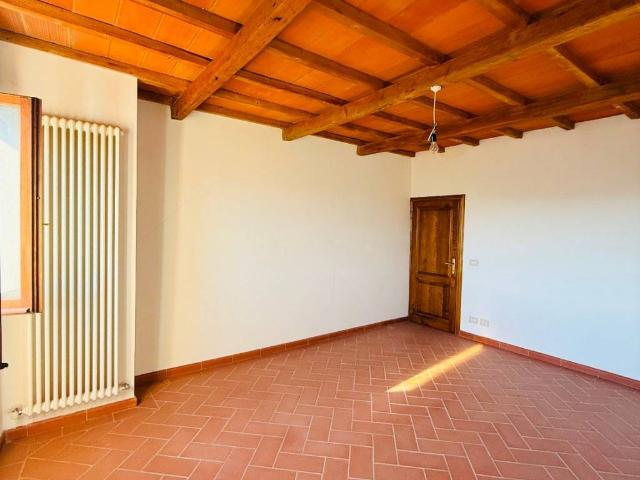 Villa Indipendente in vendita a Laterina Pergine Valdarno, Laterina