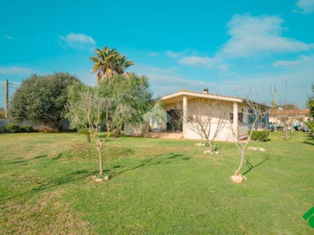 Villa Indipendente in vendita a Latina, Lazio