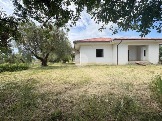 Villa Indipendente in vendita a Calabria, Cosenza