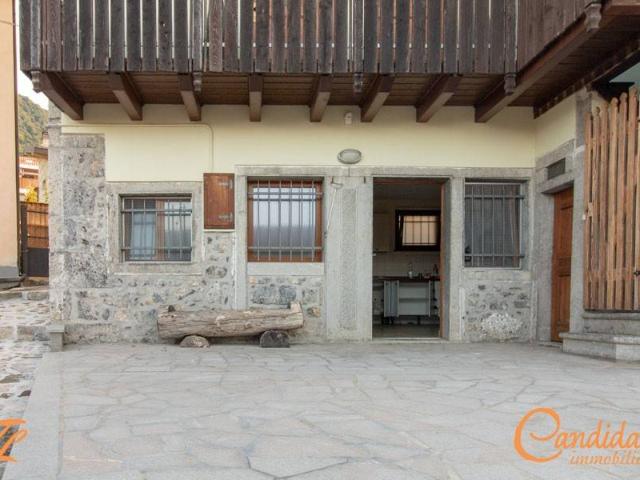 Villa Indipendente in vendita a Lauco, Friuli-Venezia Giulia