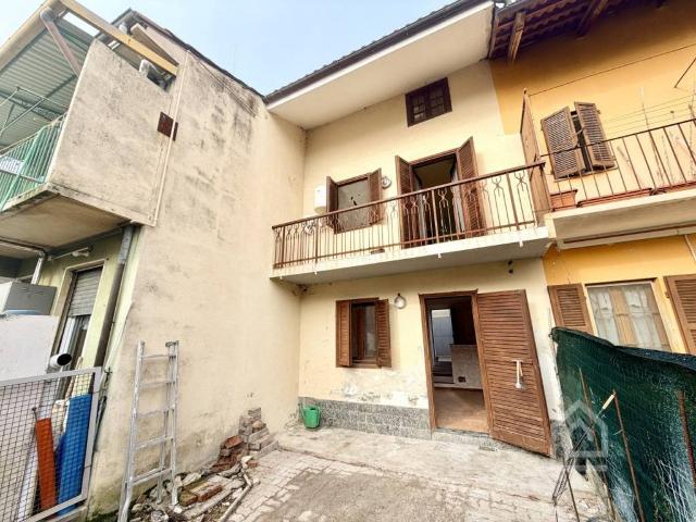 Villa Indipendente in vendita a Piazzo, Piemonte