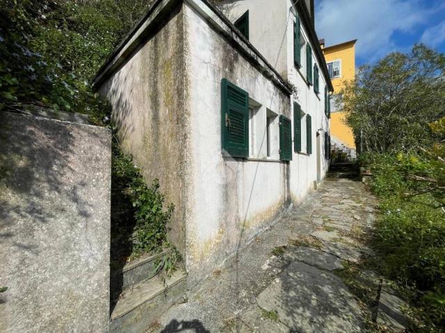 Villa Indipendente in vendita a Lavagna, Liguria