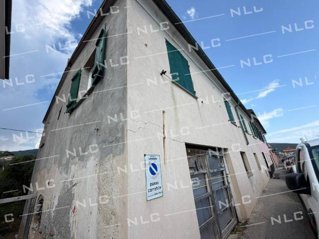 Villa Indipendente in vendita a Lavagna, Liguria