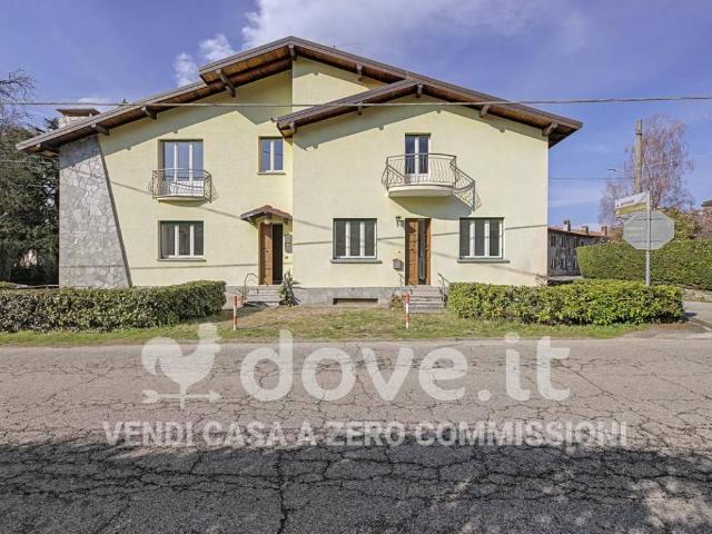 Villa Indipendente in vendita a Comunità Montana Valli del Verbano, Cerro