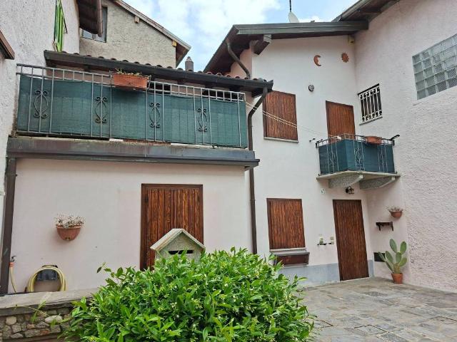 Villa Indipendente in vendita a Comunità Montana Valli del Verbano, Lombardia