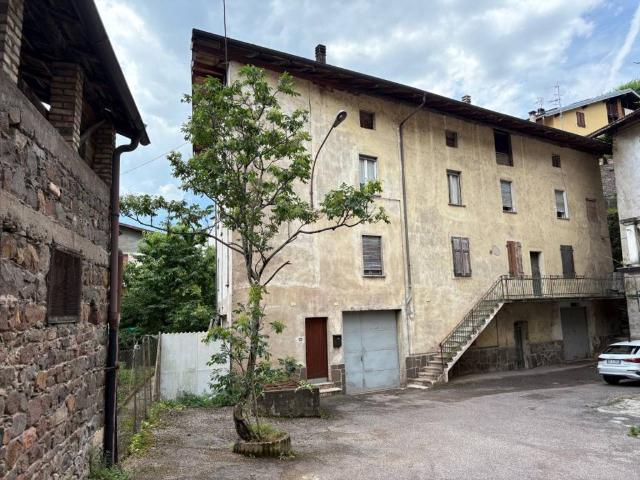 Villa Indipendente in vendita a Comunità Rotaliana-Königsberg, Lavis