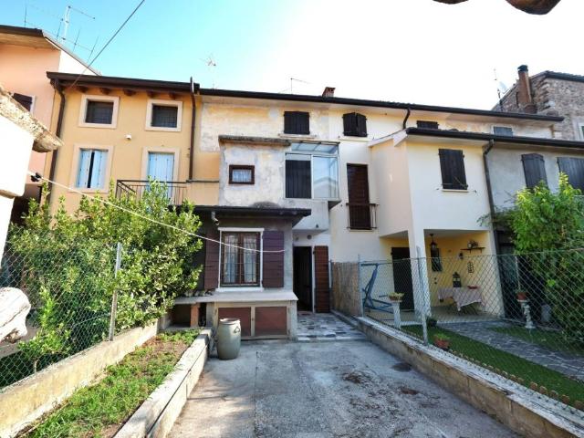 Villa Indipendente in vendita a Lazise, Veneto