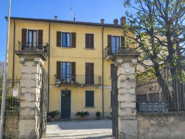 Villa Indipendente in vendita a Pescarenico, Lecco