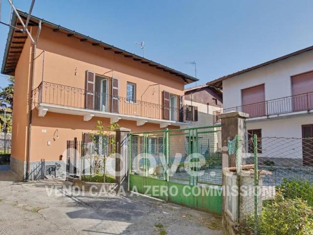 Villa Indipendente in vendita a Unione dei comuni del Medio Verbano, Leggiuno