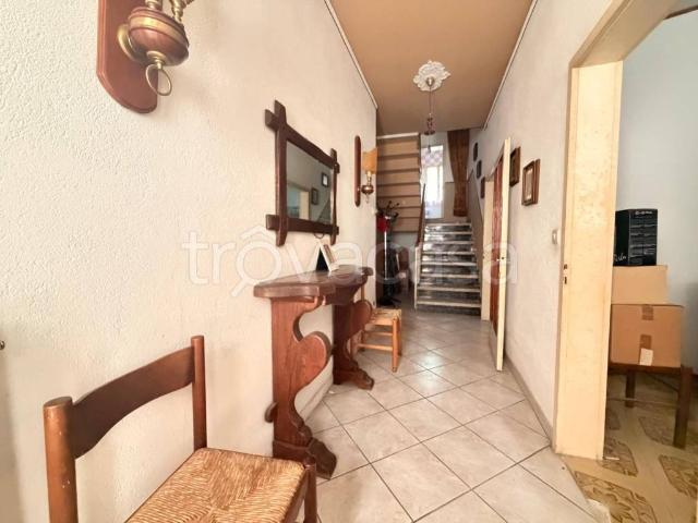 Villa Indipendente in vendita a Legnago, Veneto