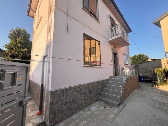 Villa Indipendente in vendita a Oppioli, Legnago