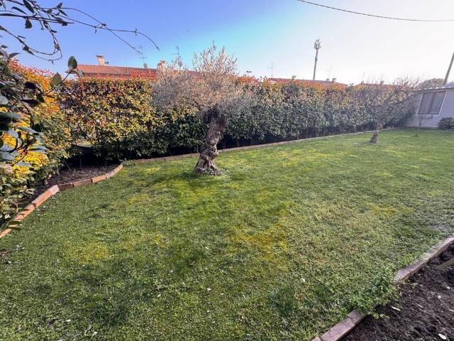 Villa Indipendente in vendita a Canove, Legnago