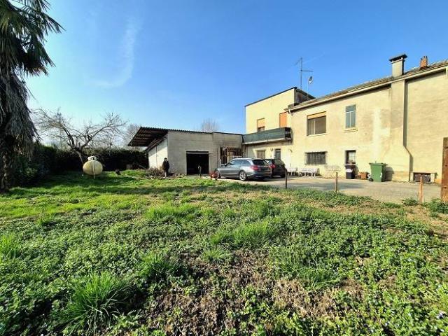 Villa Indipendente in vendita a Legnago, Verona